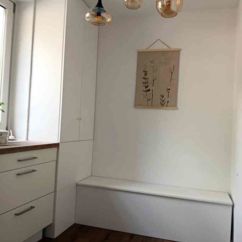 Sicherungskastenverkleidung mit Sitzbank | © Tischlerei Berghahn